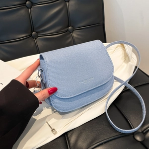 Dames Minimalistische Effen Kleur Zadel Crossbodytas Getextureerde PU Lederen Schoudertas Trendy Kleine Klep Handtas Sieraden
