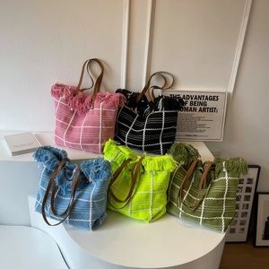 Large checkered knit tote bags with colorful tassels and leather handles in five colors