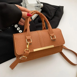 Women's Simple PU Leather Small Square Shoulder Bag Trendy Handheld Crossbody Bag With Stitching Detail And Gold Metal Bar