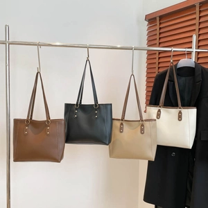 Minimalist PU Leather Tote Bag For Women Large Capacity Shoulder Bag Solid Color Korean Style Underarm Commuting Handbag