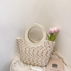 Sac seau en paille tissée à la main avec motif à pois bruns style bohème d'été