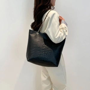 Large black crocodile pattern tote bag with metal chain strap for stylish daily commuting