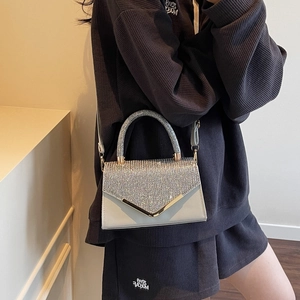 Silver rhinestone handbag for women, crossbody square bag with luxury crystals