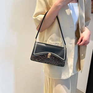 Fashionable contrast color handbag with glitter detail and golden twist lock for women