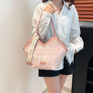 Pink large-capacity tote bag with quilted pattern and colorful stripe embroidery