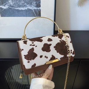 Sac carré pour femme patchwork marron imprimé vache avec anse anneau doré et chaîne