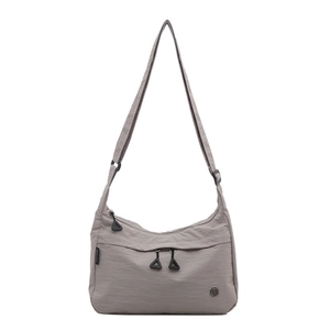 Borsa a tracolla grigio chiaro in nylon impermeabile con tasche multiple a zip moda
