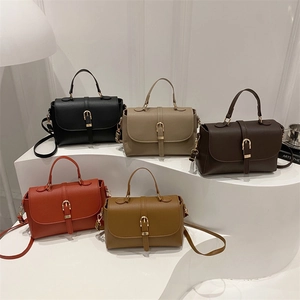 Women Shoulder Bag Litchi Texture PU Leather Large Capacity Belt Buckle Handbag Crossbody Bag For Daily Commuting Office Ladies Vintage Fashion Purse