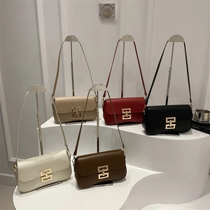 Fashion Women PU Leather Shoulder Bag Retro Square Crossbody Bag With Gold Geometric Lock Buckle Versatile Daily Handbag