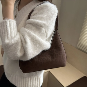 Vintage leopard print hobo shoulder bag in brown matte suede with large capacity