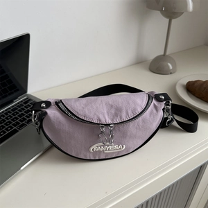 Sac de poitrine croissant lilas polyvalent en nylon avec broderie FANYISSA et métal argenté