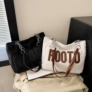 Women Plush Letter Patchwork Tote Bag Faux Fur Shoulder Bag With Metal Chain Strap Retro Fashion Large Capacity Handbag