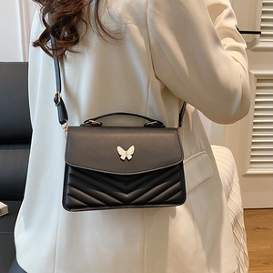Petit Sac Carré pour Femme Décoration Papillon Matelassé en V Sac Bandoulière Sac à Main en Cuir Synthétique Mode Quotidien Couleur Unie