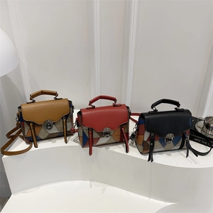 Women Retro Patchwork PU Leather Shoulder Bag Geometric Colorblock Crossbody Bag With Metal Buckle And Handle Daily Handbag