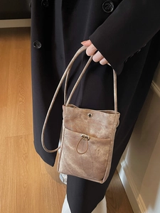 Pochette de Téléphone Minimaliste pour Femmes en Cuir PU Sac Carré Bandoulière Avec Surpiqûres Cordon Mini Sac à Épaule