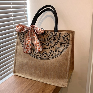 Sac Fourre-Tout en Jute et Lin Rétro pour Femmes Grande Capacité Avec Foulard en Soie Imprimé Mandala Soleil Éléphant Sac à Épaule