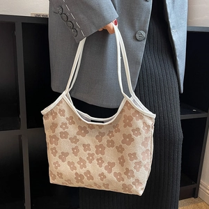 Chic beige floral canvas tote bag for women featuring vintage style and large capacity