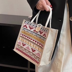Sac fourre-tout en lin à motif géométrique bohème, anses en corde et bouton en bois