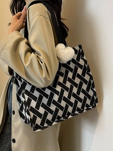 Women Vintage Geometric Woven Canvas Tote Bag Large Capacity Shoulder Bag Casual Work Commuting Handbag With Heart Plush Pendant
