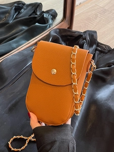 Damen Handy-Umhängetasche aus orangefarbenem Leder mit goldener Ketten-Schultergurt