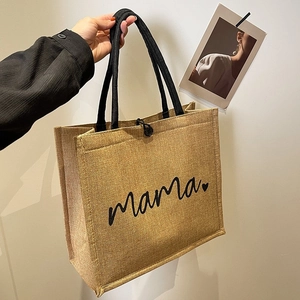 Borsa tote in lino per mamme con scritta mama nera e stampa a cuore in juta naturale