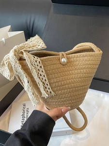 Handmade Woven Shoulder Bag For Women Artificial Pearl Buckle Lace Bow Straw Bucket Crossbody Bag For Summer Beach Travel Mori Style