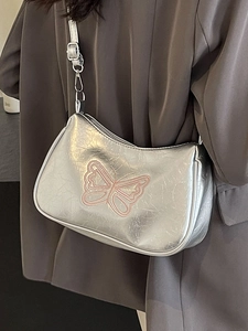 Silberne Baguette-Tasche mit Schmetterlingsmuster und verstellbarem Schultergurt