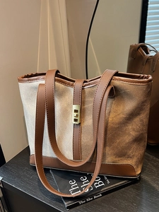Vintage retro contrast color canvas tote bag with leather straps and gold metal twist lock
