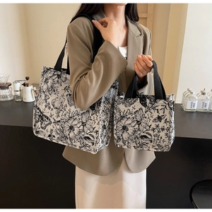 French country style floral canvas tote bag shown in two sizes for commuting fashion