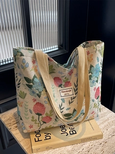 Floral print canvas tote bag with large capacity and jacquard fabric for women