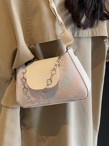 Retro white and apricot baguette bag with ancient tower pattern and plum blossom chain
