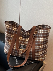 Grand sac cabas à carreaux avec poignées marron, style vintage pour le travail