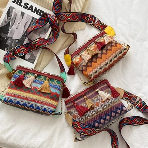 Women's Bohemian Ethnic Style Woven Shoulder Bag With Tassels Geometric Pattern Wide Strap Crossbody Bag Cotton Braided Bag