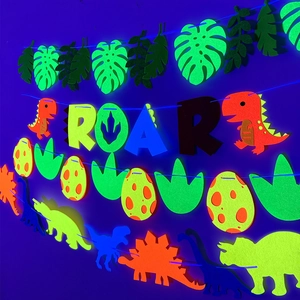 Neon dinosaurus feestbanner met ROAR-letters en silhouetten voor verjaardagsdecoratie
