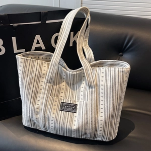 Grand sac cabas en toile rayée pour femme, idéal pour le travail et l'usage quotidien
