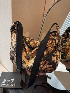 Retro floral jacquard canvas tote bag for women with wide adjustable shoulder strap