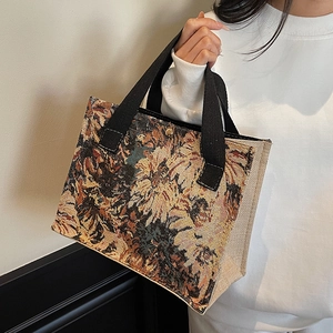 Floral embroidery cotton linen handbag with vintage jacquard and a gold buckle closure