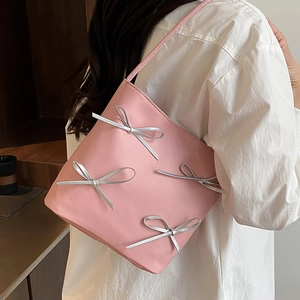 Pink minimalist tote bag with silver metallic bows and PU leather shoulder strap