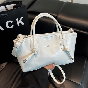 Sac cabas en cuir PU brillant blanc avec poignée nouée et bandoulière amovible