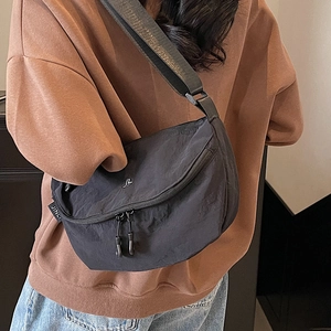 Borsa A Tracolla Casual Crescent Di Nicchia Giapponese Per Uomo Donna Borsa A Tracolla In Tela Leggera Borsa Multifunzione Semplice