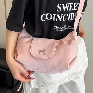 Sac à Épaule Hobo pour Femmes en Cuir PU Avec Décoration de Nœud en Métal Couleur Unie Sac Sous les Bras