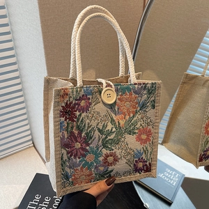 Vintage Floral Tapestry Tote Bag Retro PU Jacquard Handbag With Wood Button Cotton Rope Handle For Lunch Work Daily Outing