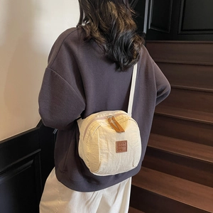 Sac à Épaule Casual en Toile pour Femmes Sac Bandoulière Minimaliste Polyvalent Mode Voyage Petit Sac à Dos pour Femmes Sacs