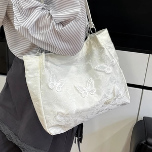 Elegant white lace tote bag with 3D butterfly floral appliques for spring summer fashion
