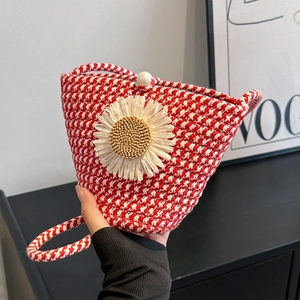 Sac à Bandoulière en Paille Tissée pour Femmes Décoration Marguerite Boucle Künstliche Perle Petit Sac Seau pour Vacances Plage