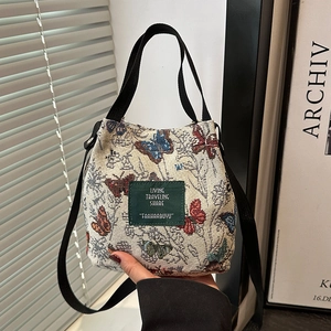Retro jacquard tote bag with butterfly floral prints and adjustable shoulder strap