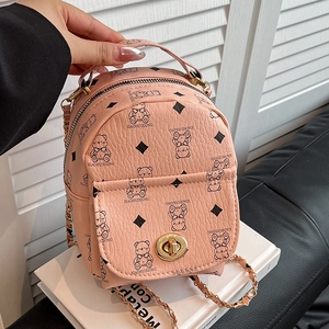 Sac à dos en cuir PU rose pour femmes avec imprimé ours et bandoulière en chaîne