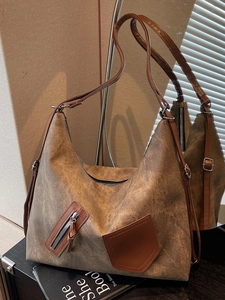 Retro large capacity tote bag in brown washed canvas with leather pocket and wide strap