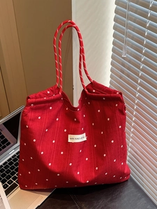 Fashionable large capacity red chiffon tote bag with white floral pattern and rope handles