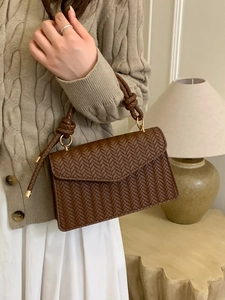 Women Fashion Woven Texture Crossbody Bag Retro Minimalist PU Leather Shoulder Bag With Knot Handle Gold Metal Buckle